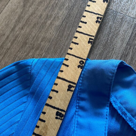 Aqua Blues Long Sleeve Blue Blouse Size Medium - Picture 5 of 5